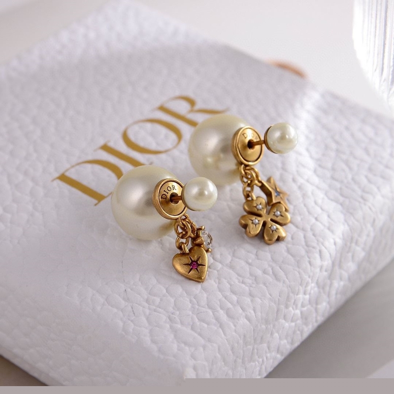 ch**an D*or earrings
